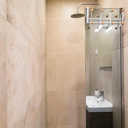 Apartment Proche De La Gare Flandres *